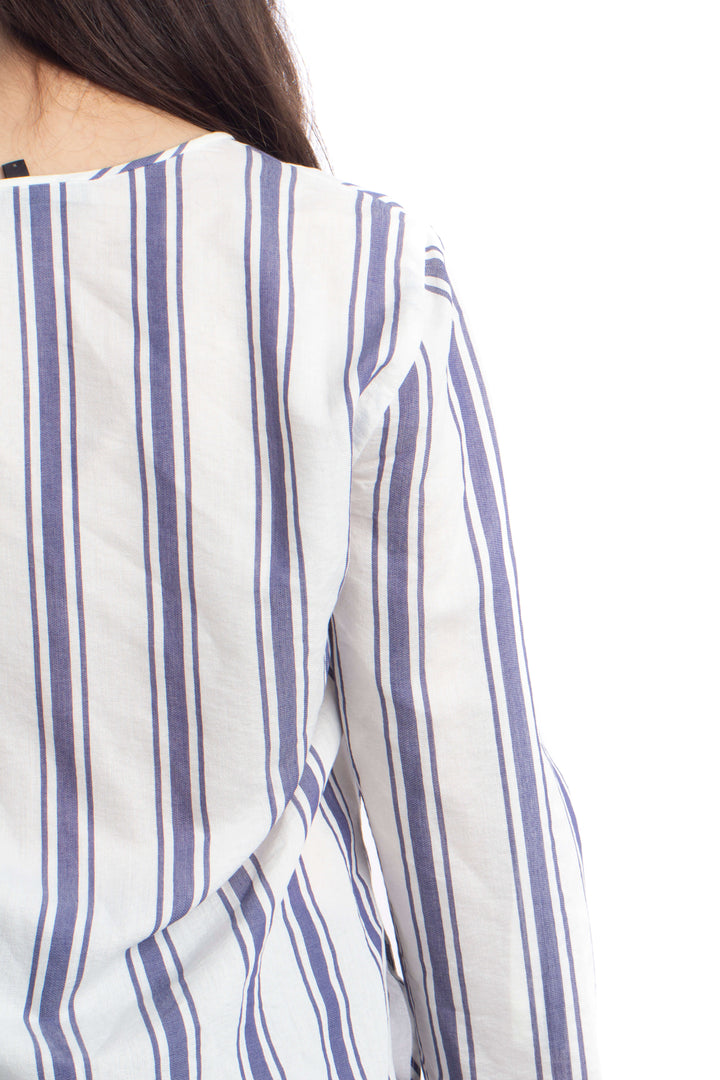 Blusa BCBGMAXAZRIA, detalle 6 – ClosetRehab