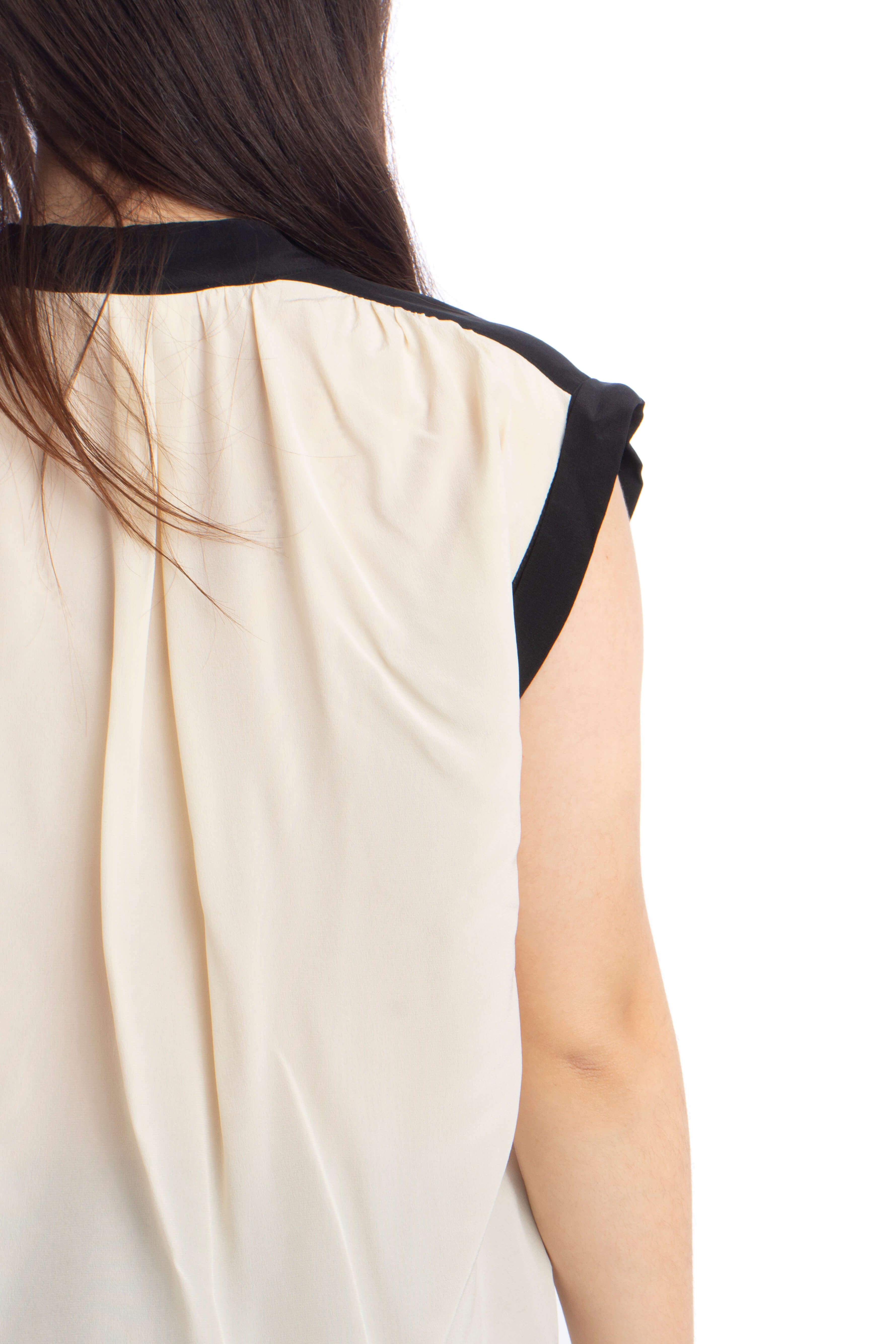 Rebecca Taylor, Talla 4