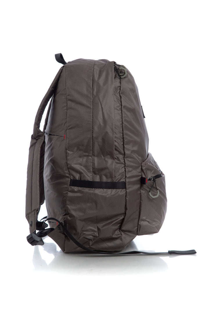 Mochila Milesto, vista lateral – ClosetRehab