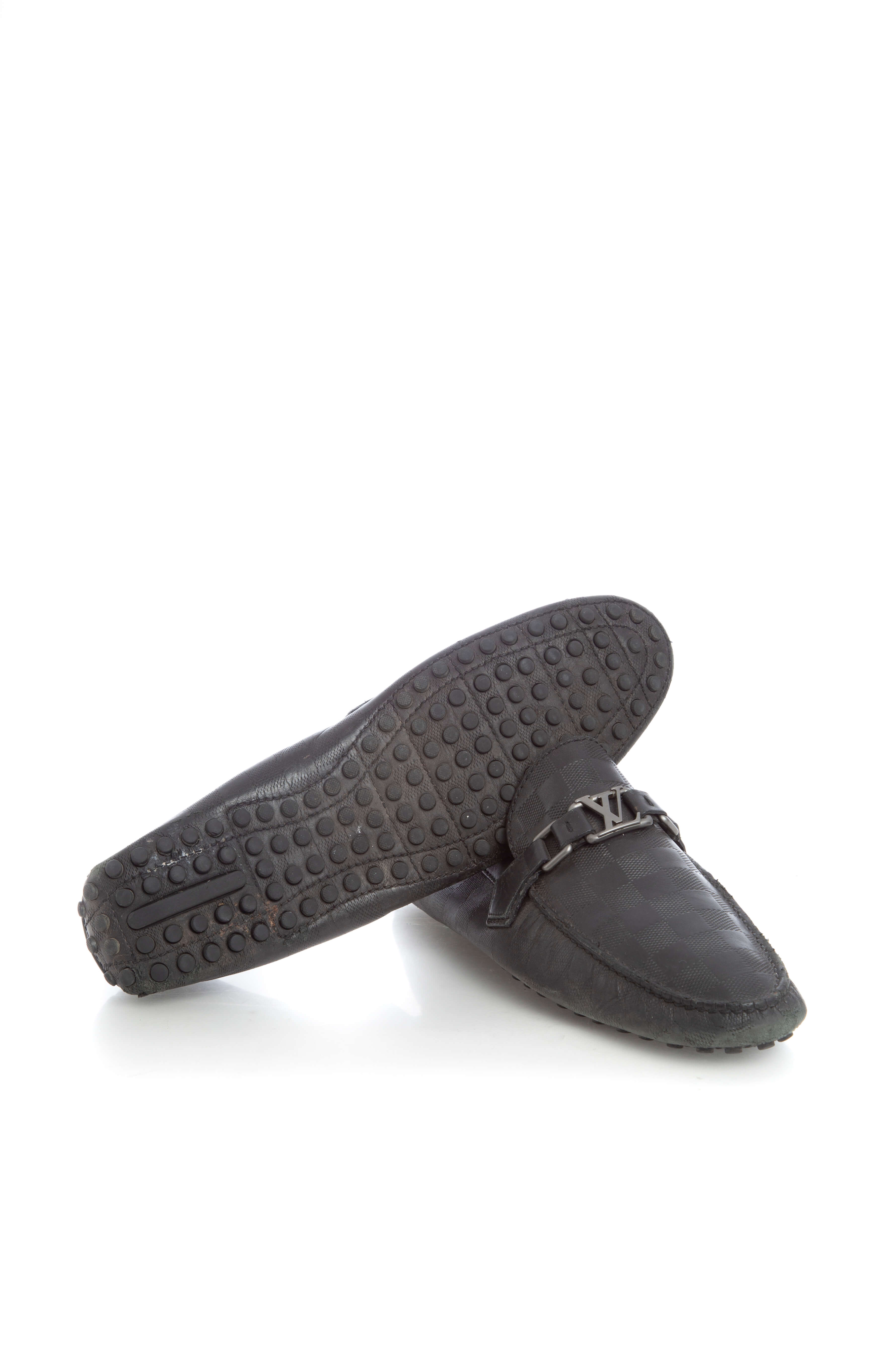 Louis Vuitton, Talla 10