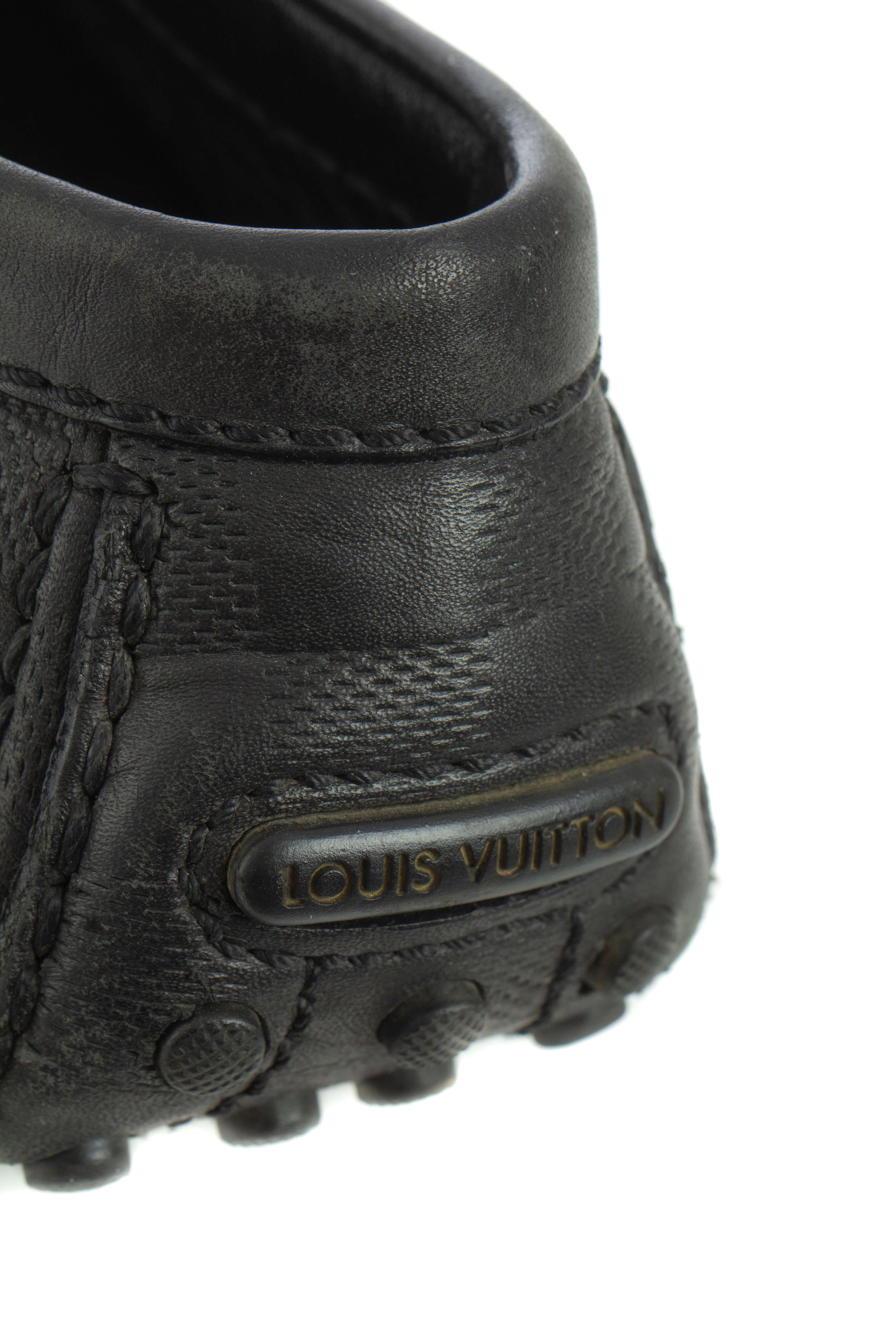 Louis Vuitton, Talla 10