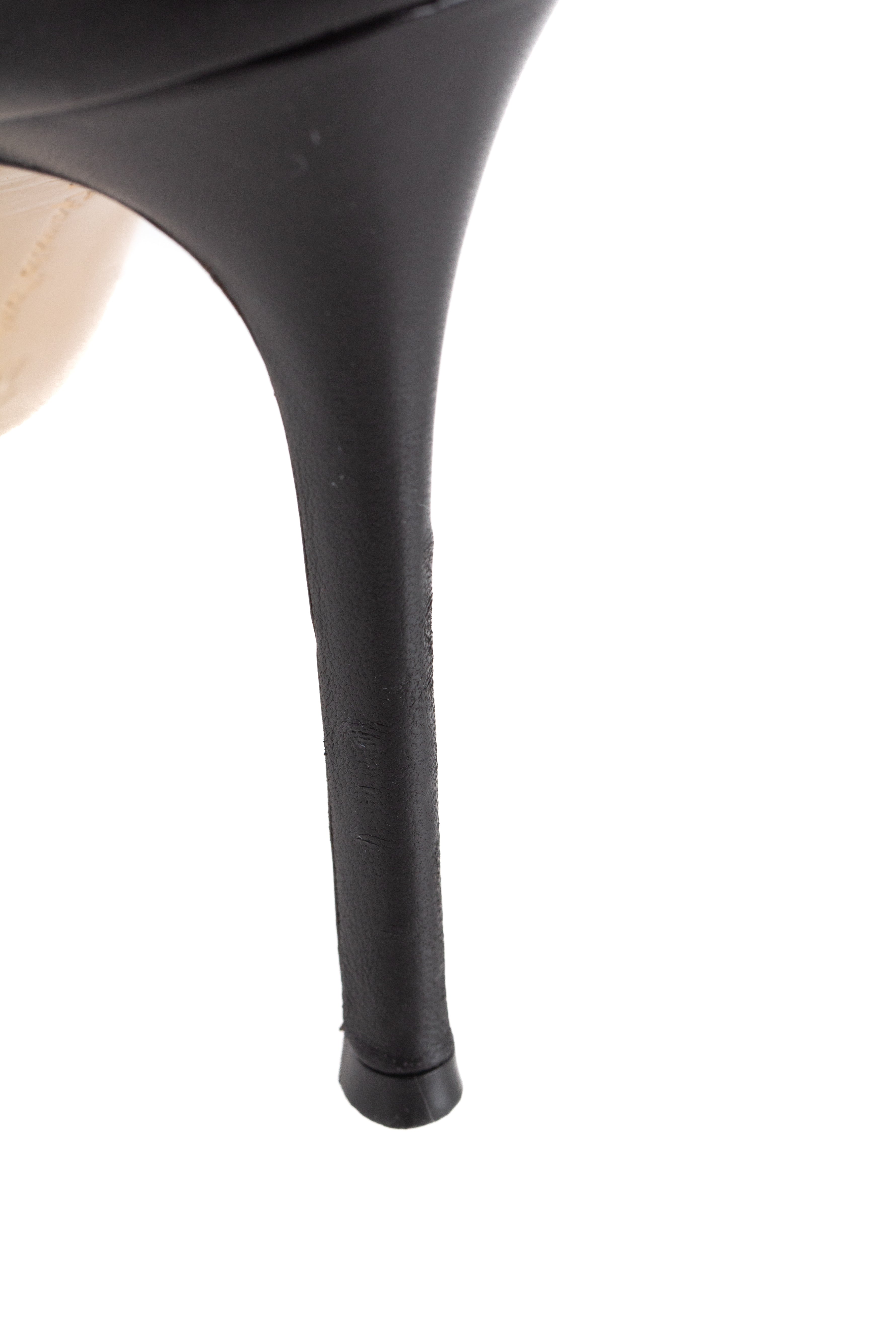 Gianvitto Rossi, 10 USA
