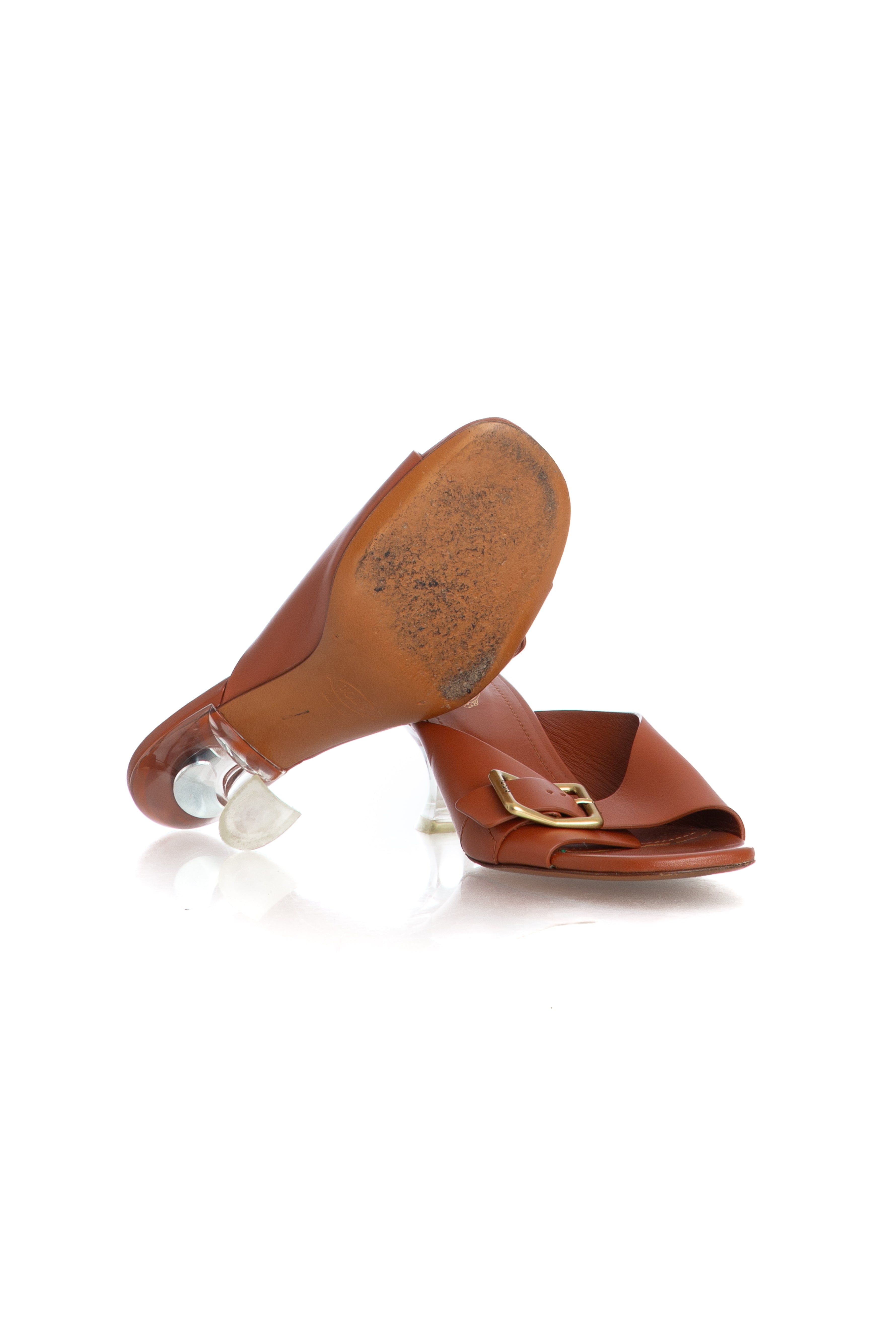 Gianvito Rossi, 8 USA