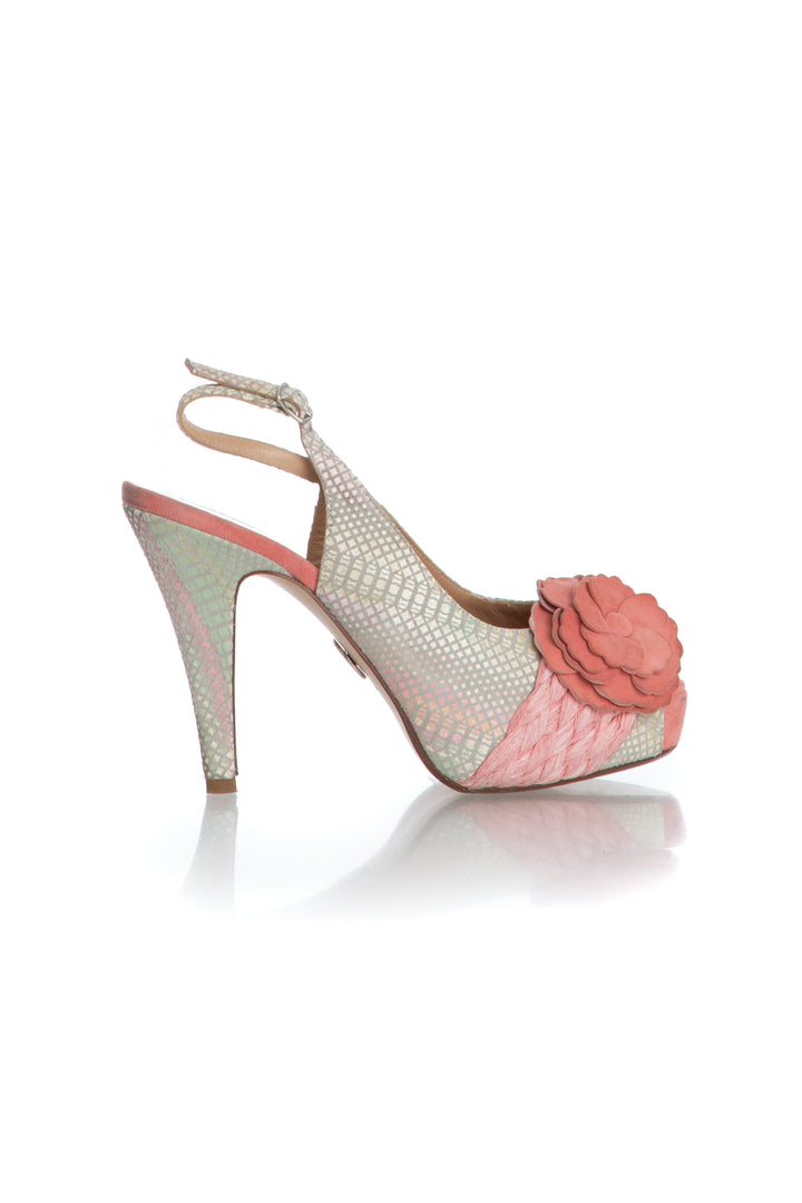 Zapato Prada rosa, vista frontal – ClosetRehab
