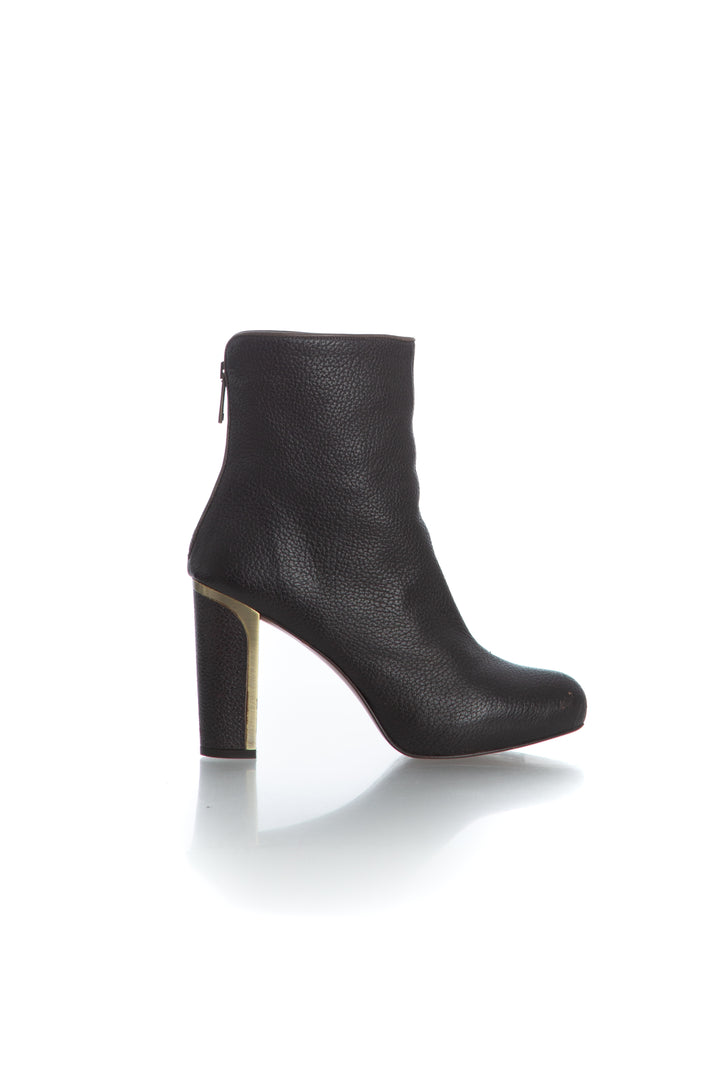 Zapato Prada café, vista frontal – ClosetRehab