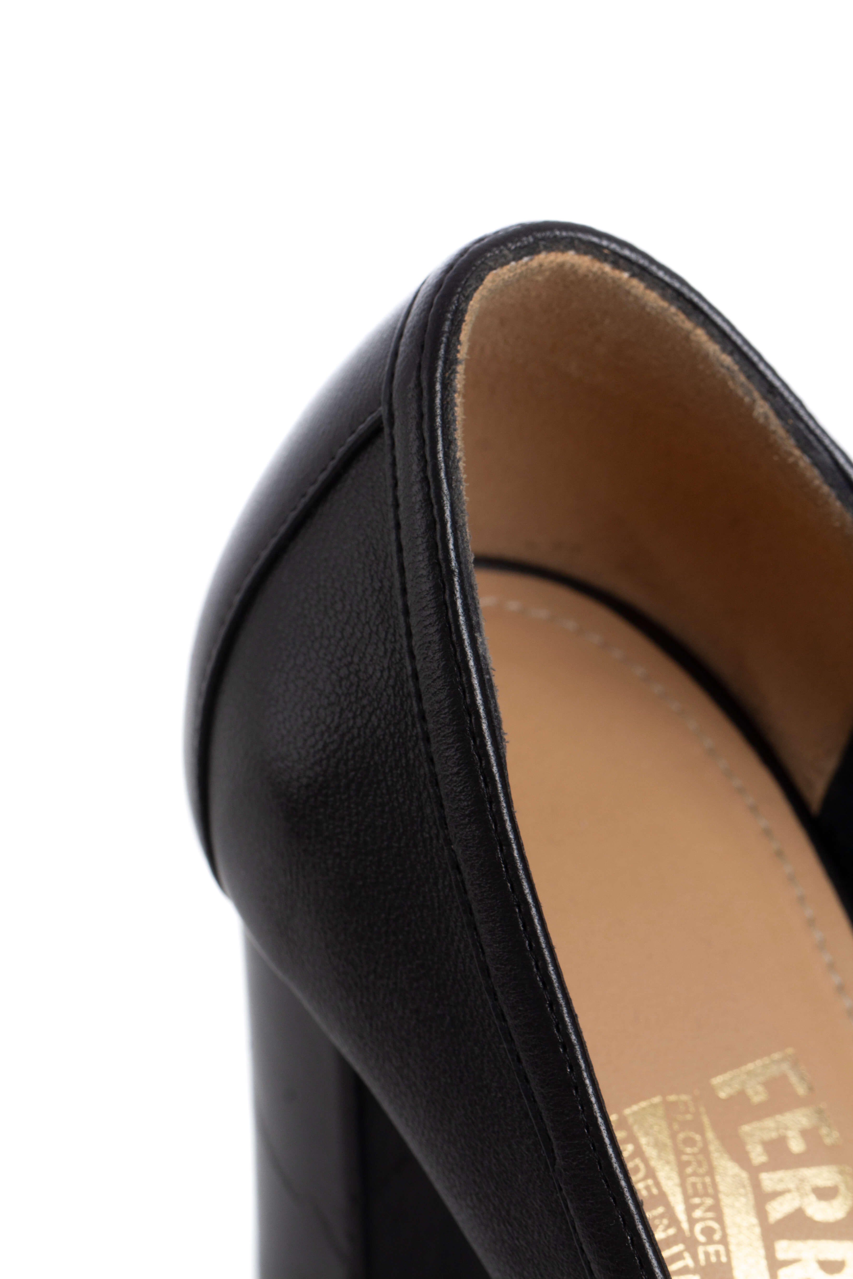 Salvatore Ferragamo, Talla 7