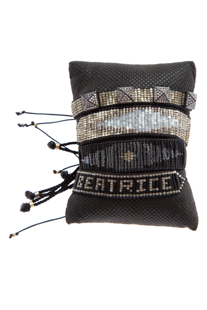 Pulsera Santo pecado negro, vista frontal – ClosetRehab