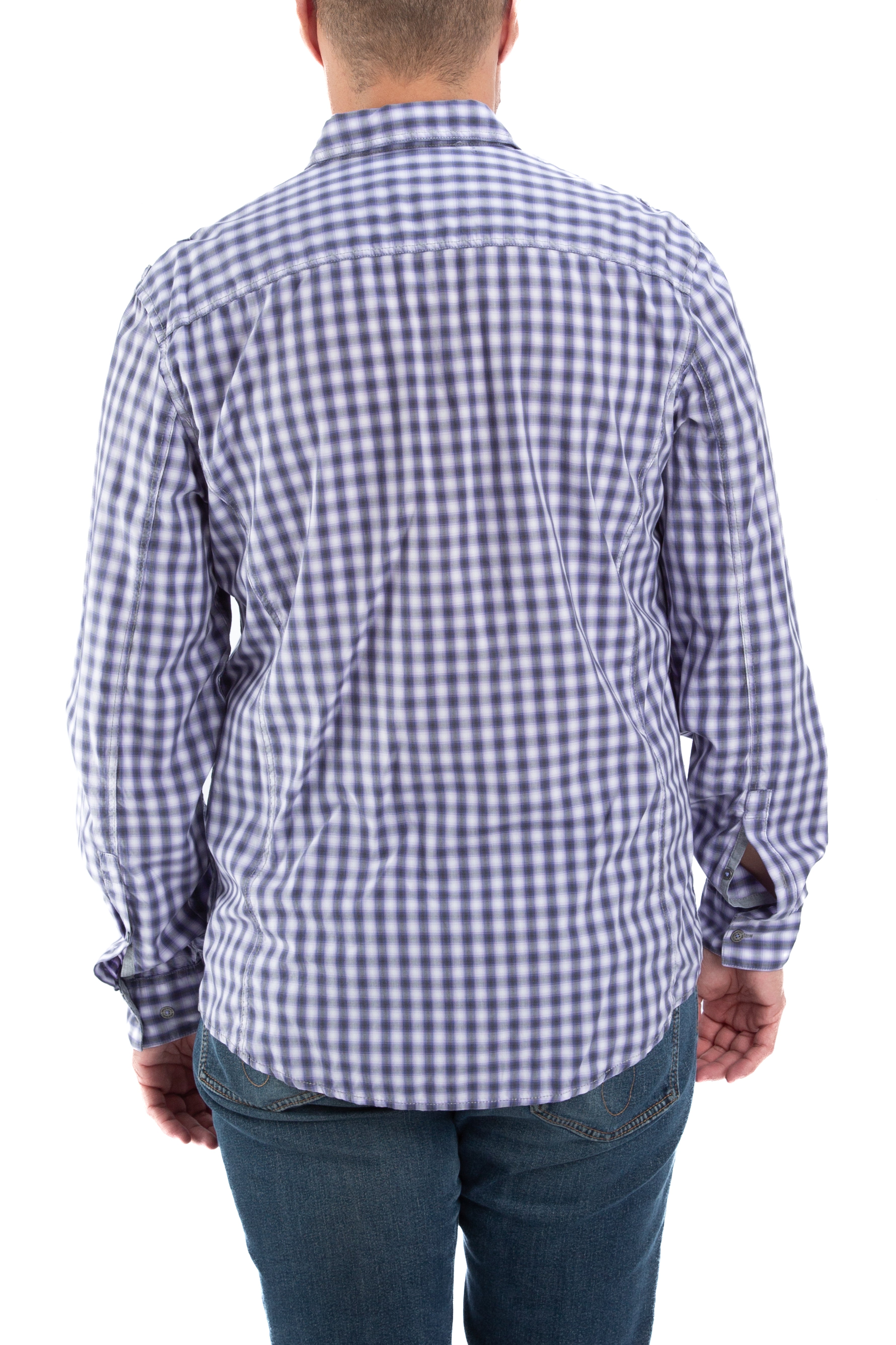 Calvin Klein, Talla L