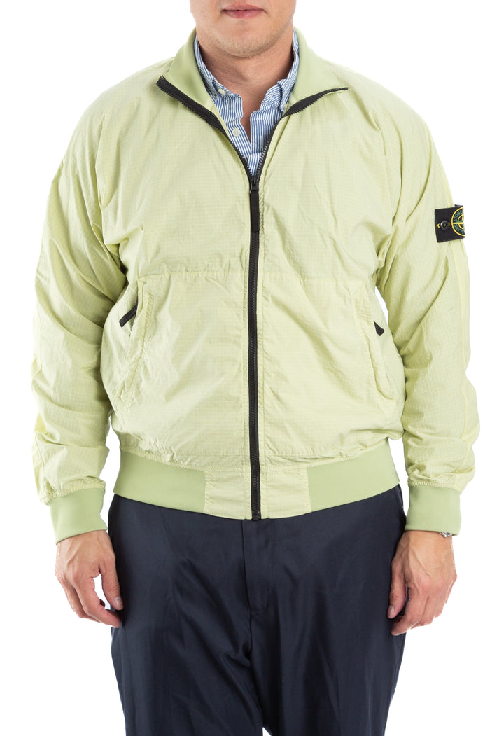 Stone Island, Talla M