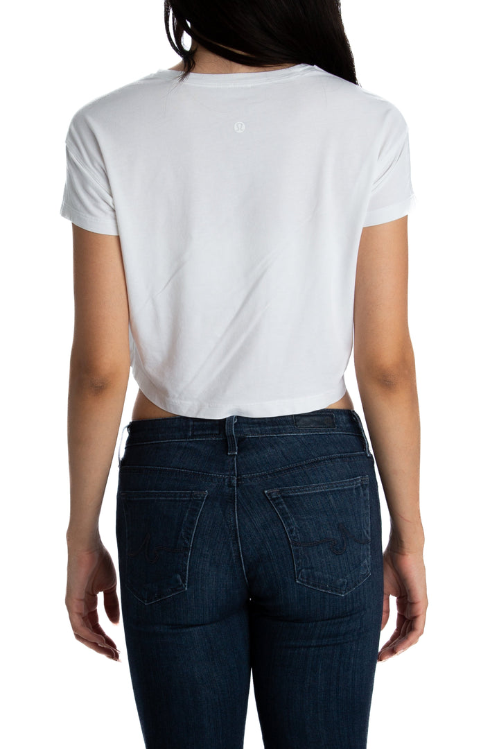 Blusa Lulu Lemon blanco, vista lateral – ClosetRehab