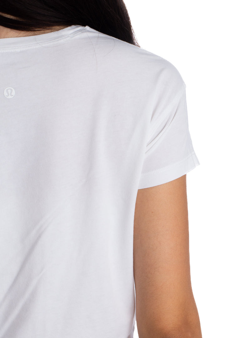 Blusa Lulu Lemon blanco, detalle 5 – ClosetRehab