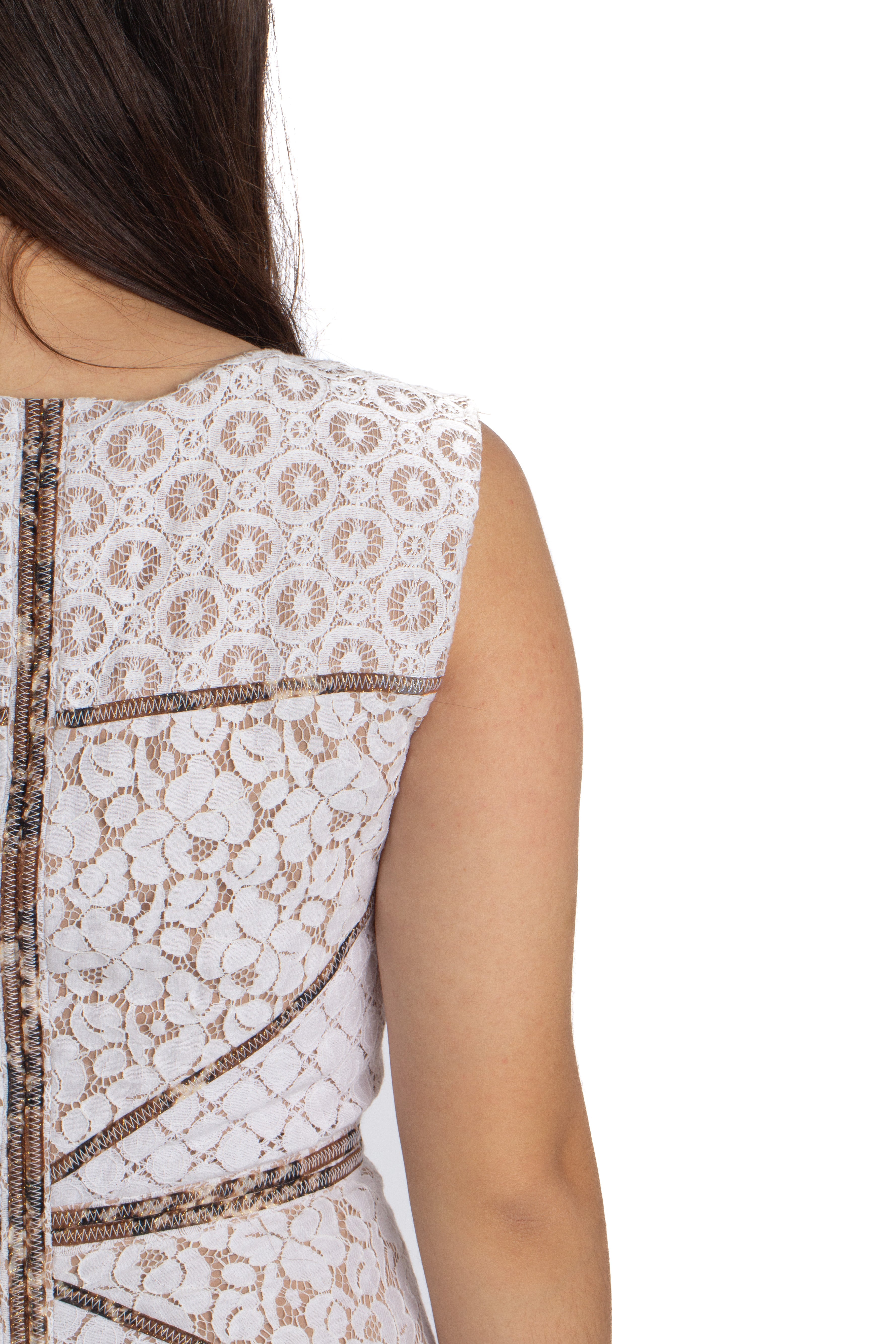 BCBG Maxazria, Talla 4