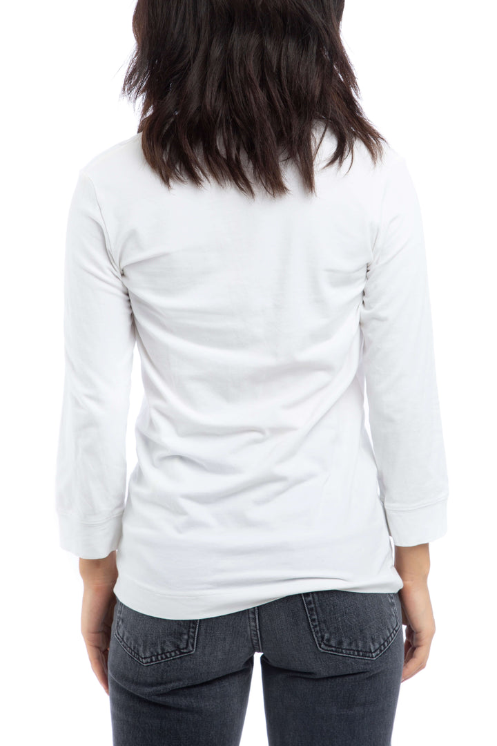 Blusa Theory blanca de manga larga con olán en el escote, vista posterior