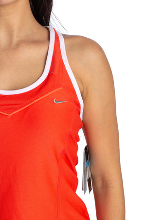 Nike, Talla M