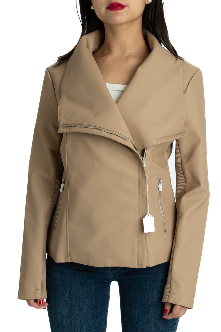 Chamarra Steve Madden NWT café, vista frontal – ClosetRehab