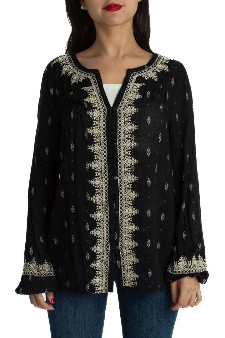 Blusa Lucky Brand negro, vista frontal – ClosetRehab
