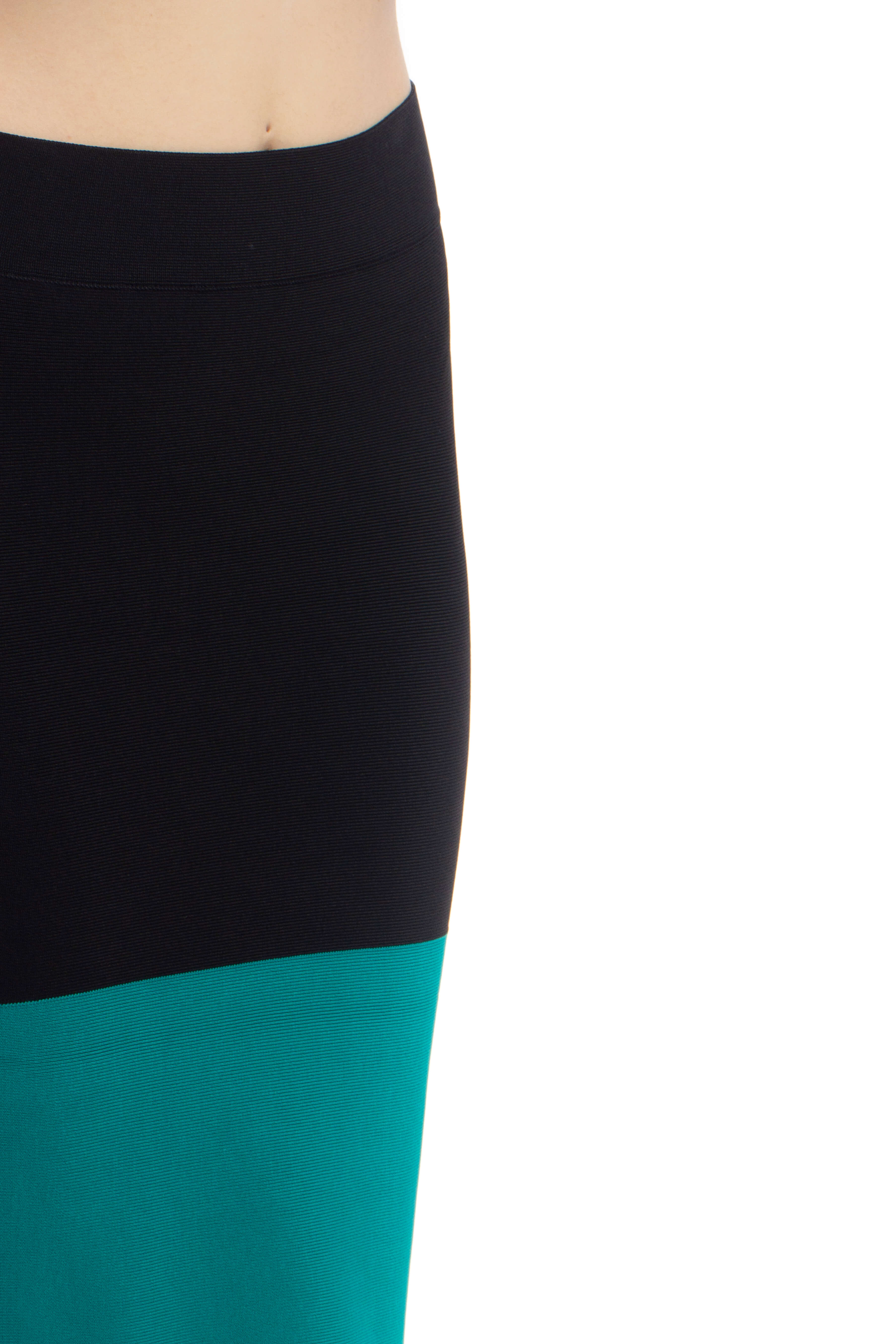 BCBG Maxazria, Talla M