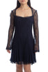 Nicholas, Talla S