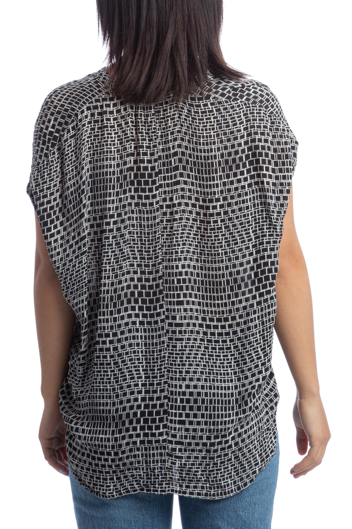 Blusa Vince, vista lateral – ClosetRehab