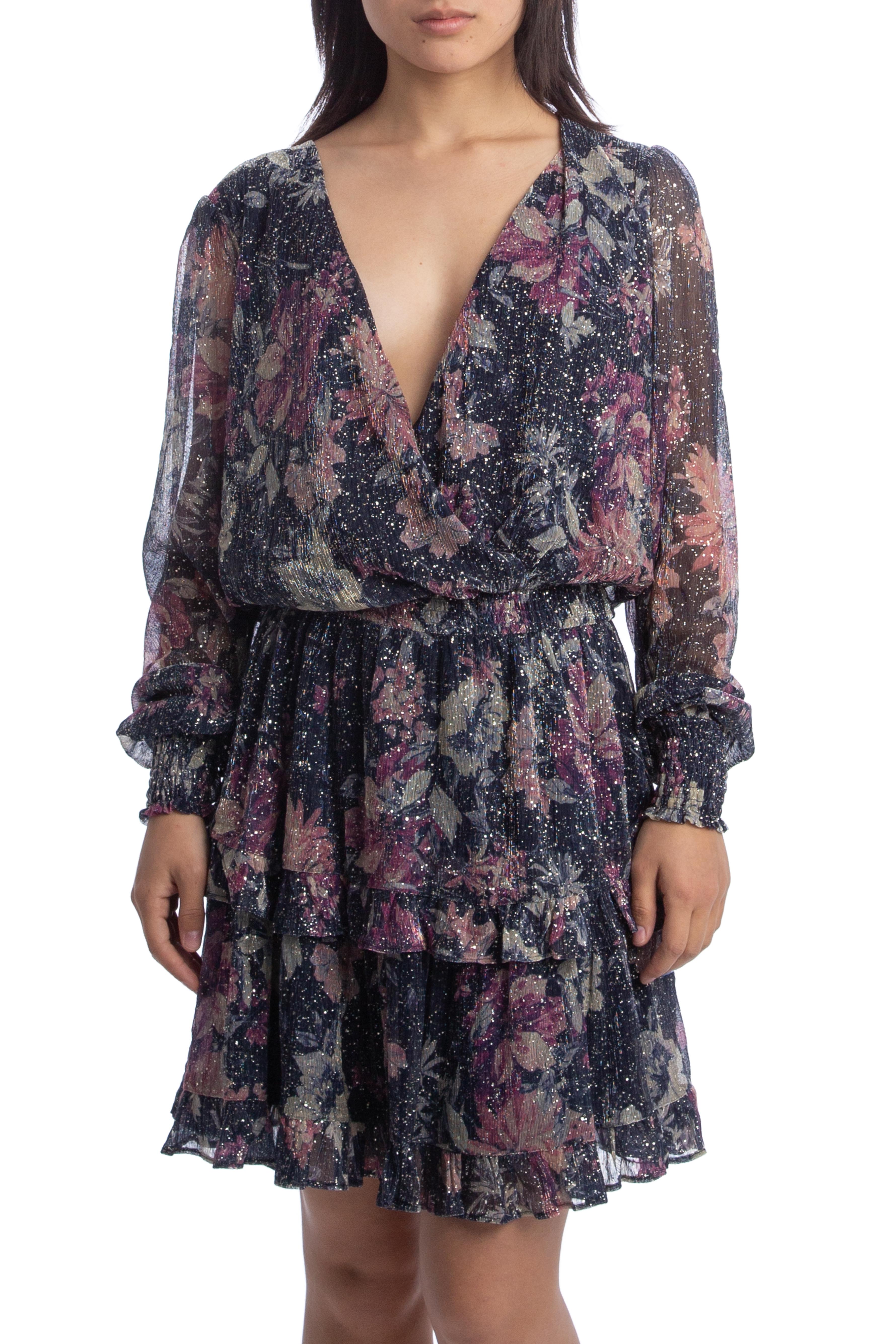 Socialite, Talla S