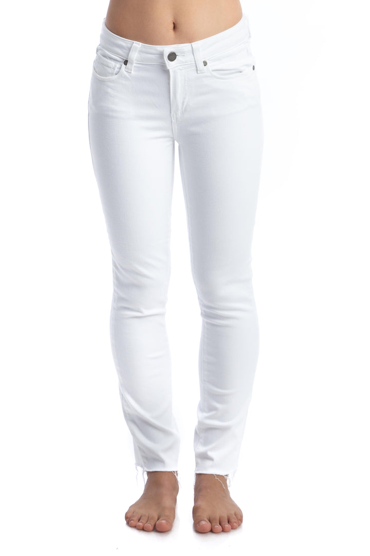 Jeans Paige, vista frontal – ClosetRehab