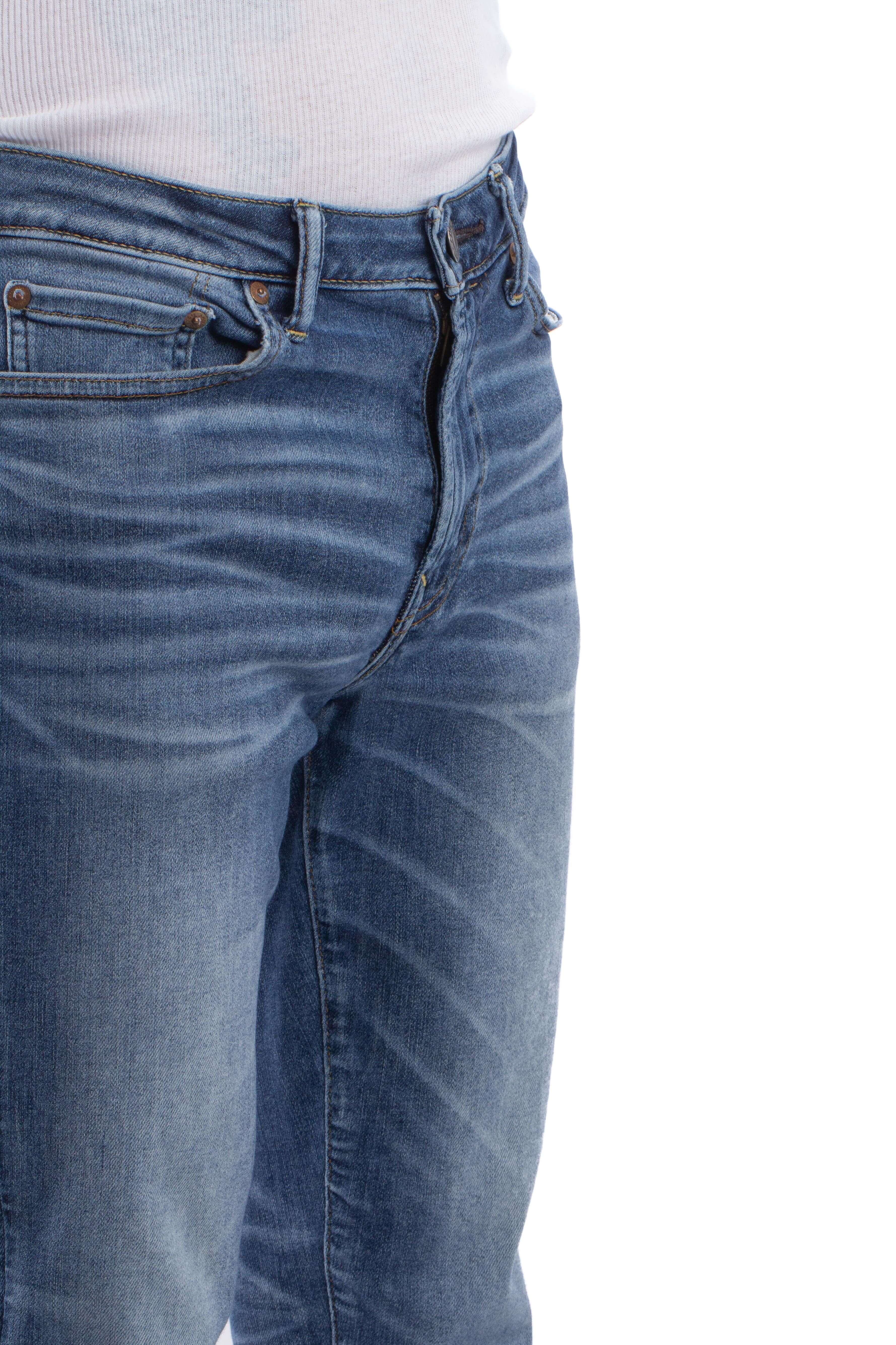 American Eagle, Talla 32