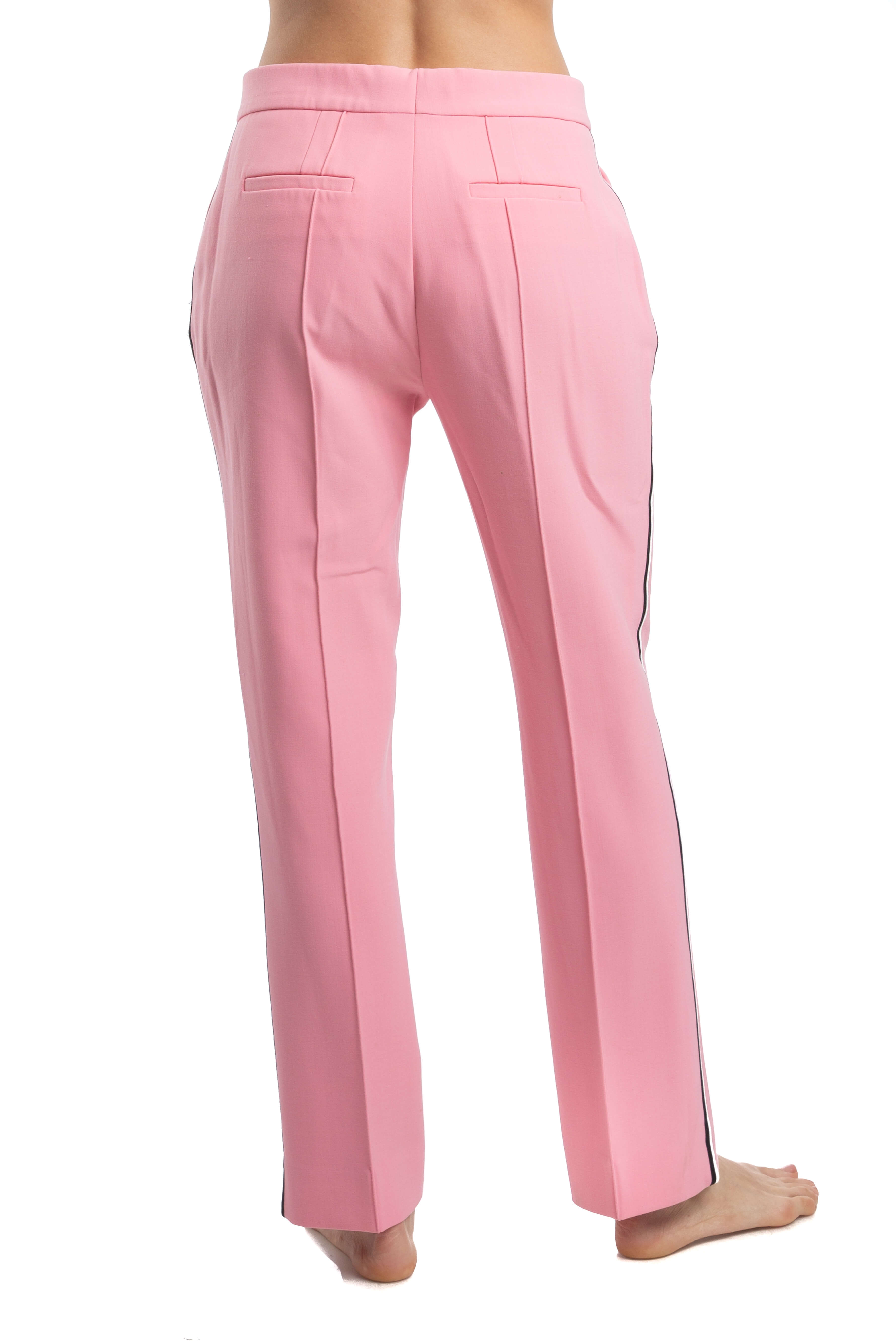 Victoria Beckham, Talla 4