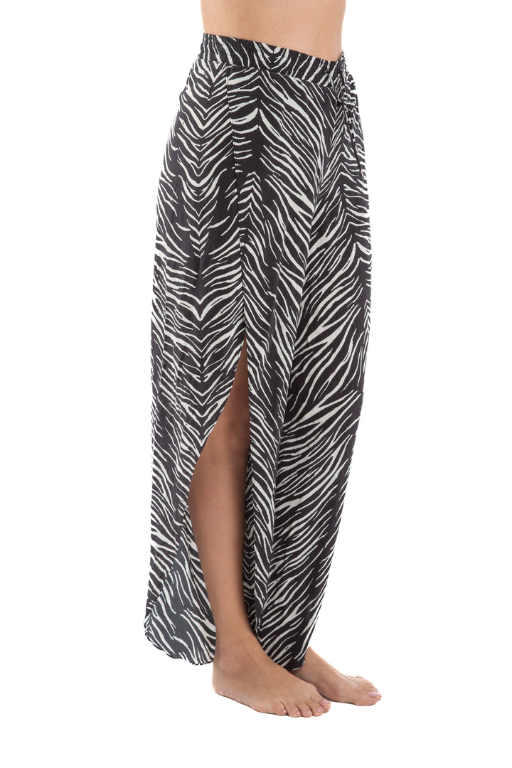 Pantalón Haute Hippie estampado, vista posterior – ClosetRehab