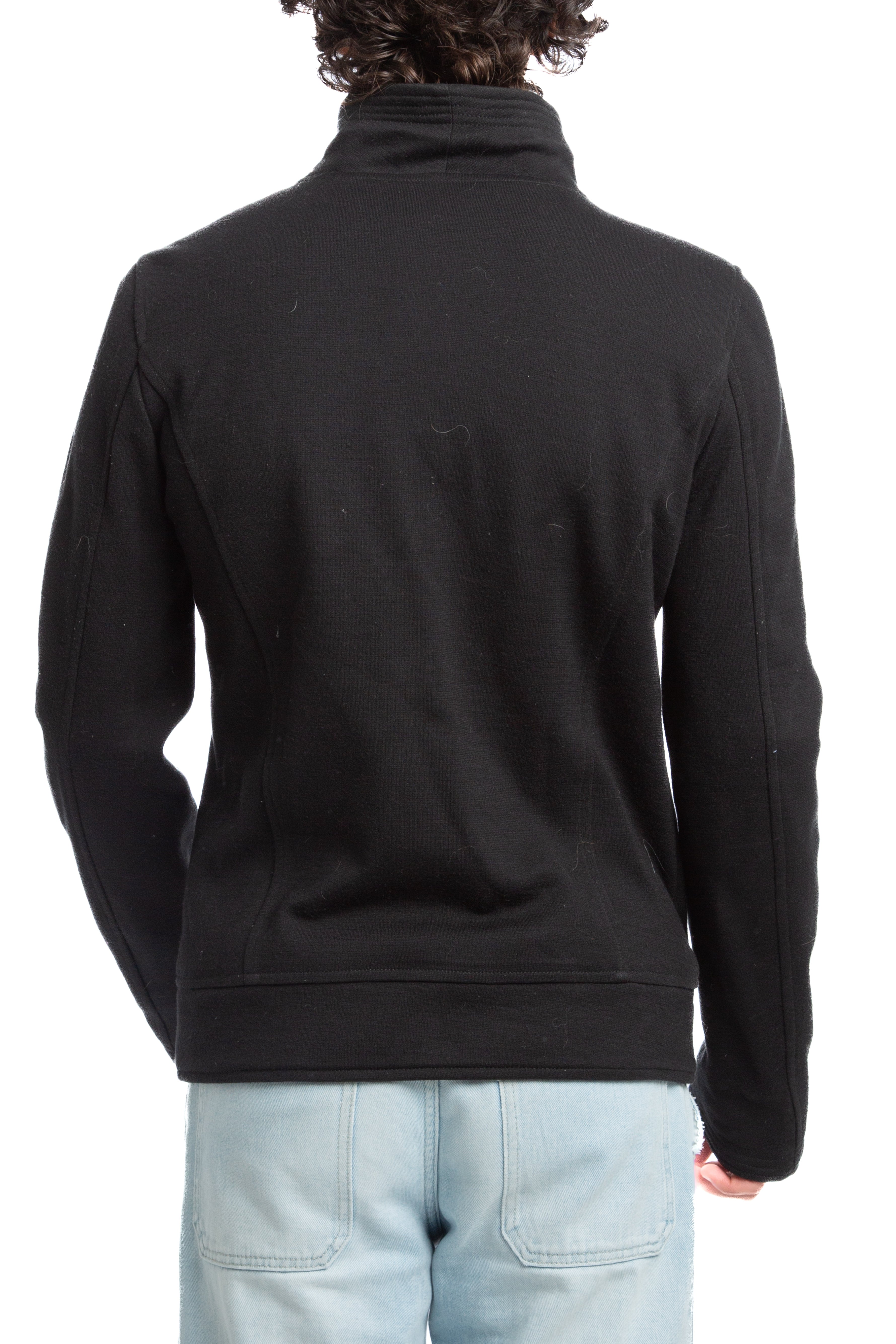 Emporio Armani, Talla 52