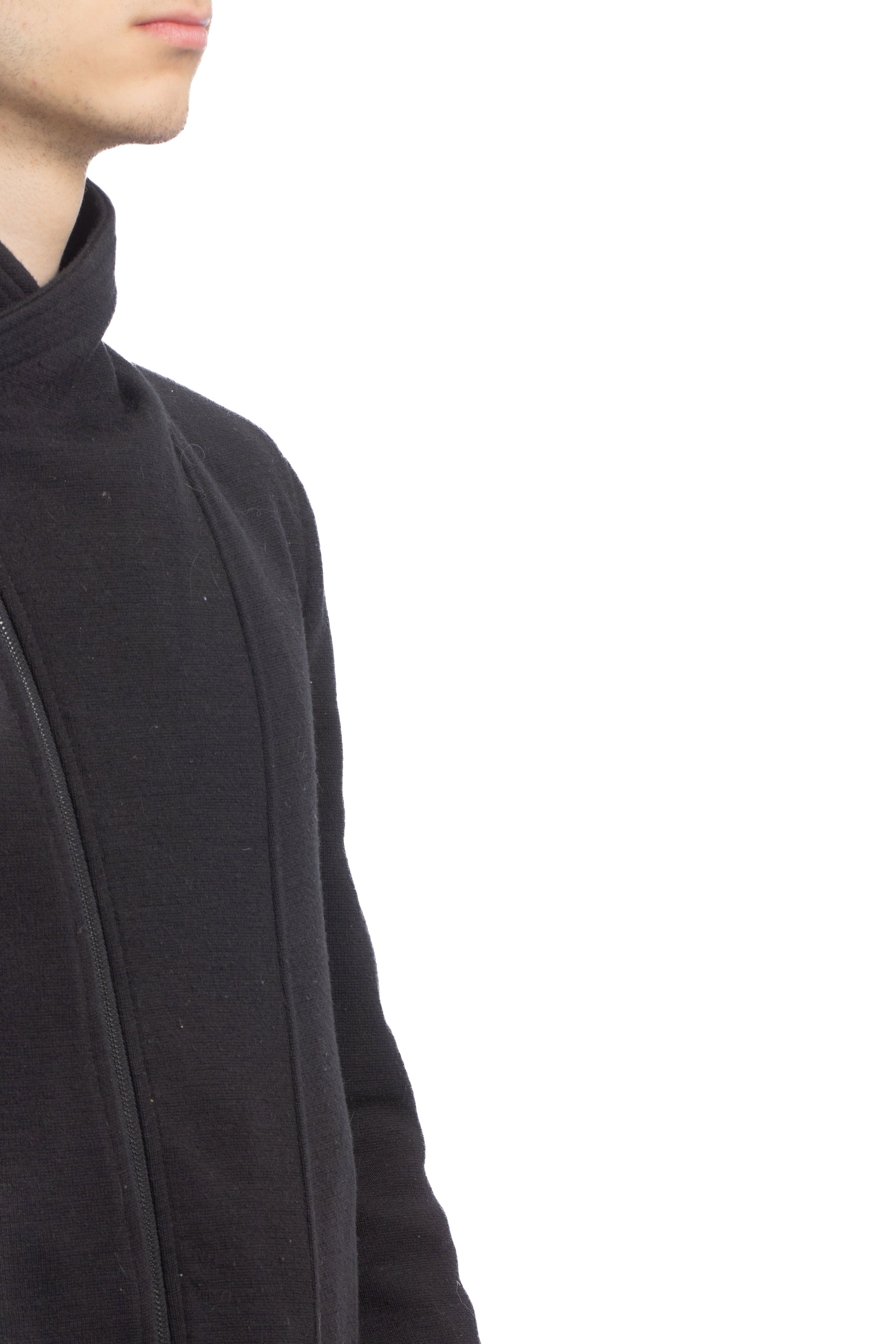 Emporio Armani, Talla 52