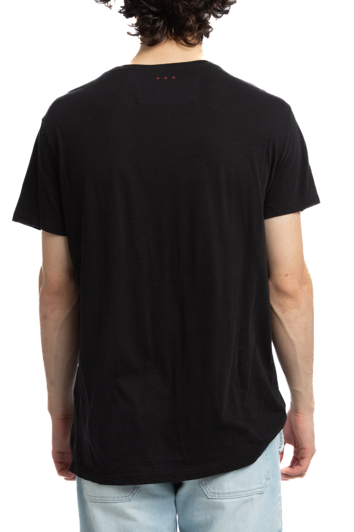 Playera John Varvatos U.S.A negro, vista lateral – ClosetRehab