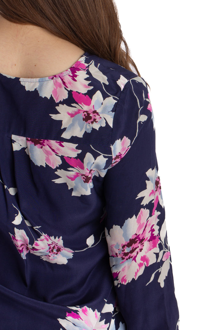 Blusa Joie azul marino, detalle 6 – ClosetRehab