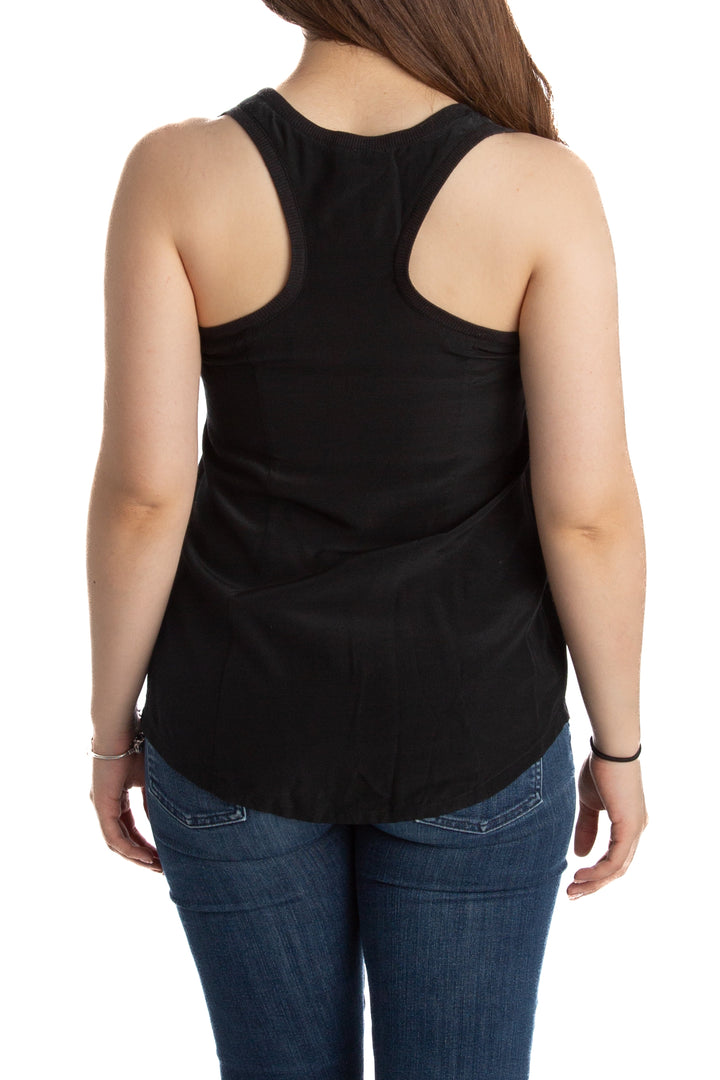 Blusa Joie de seda negra sin mangas con espalda deportiva, vista posterior