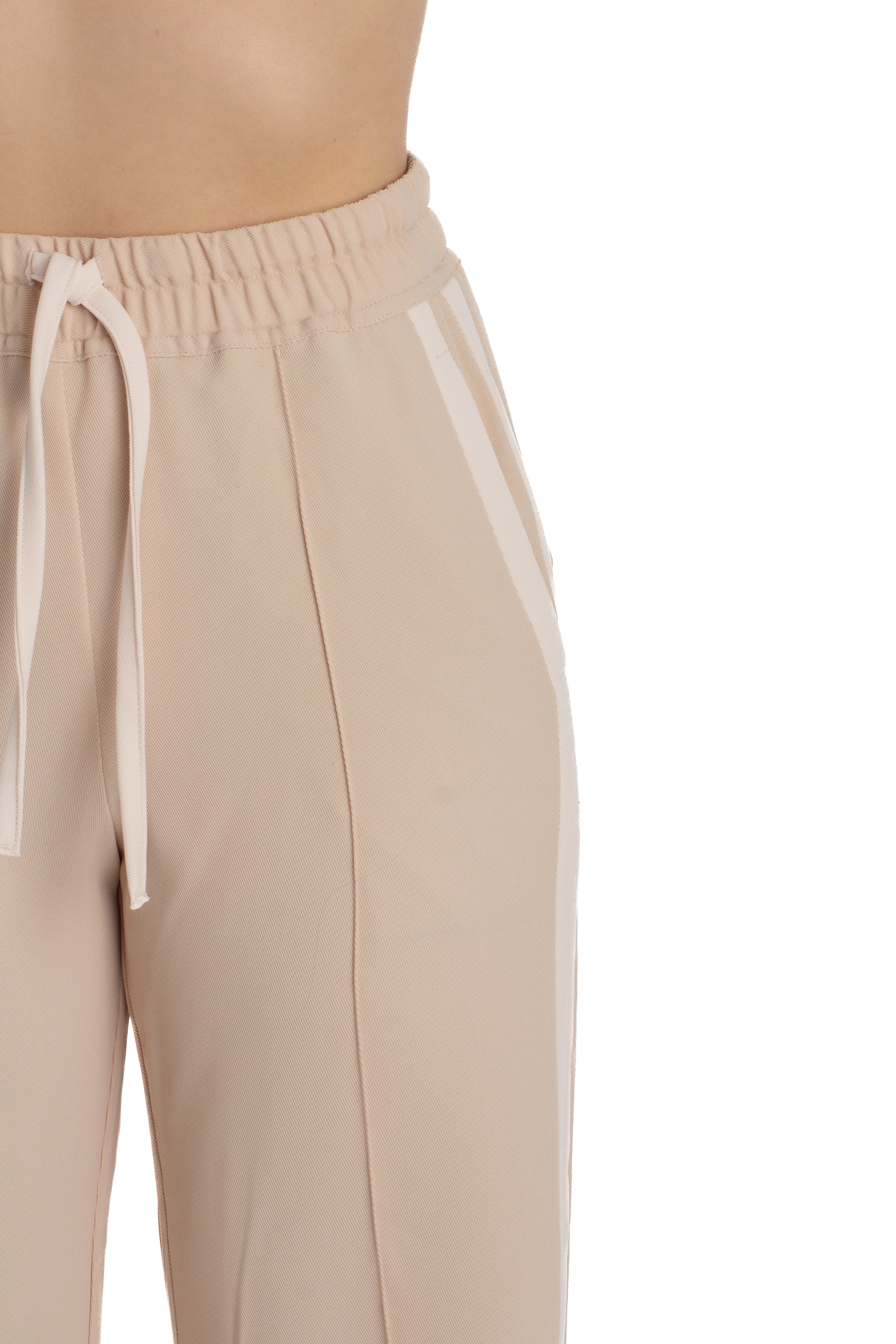 Reiss, Talla 4