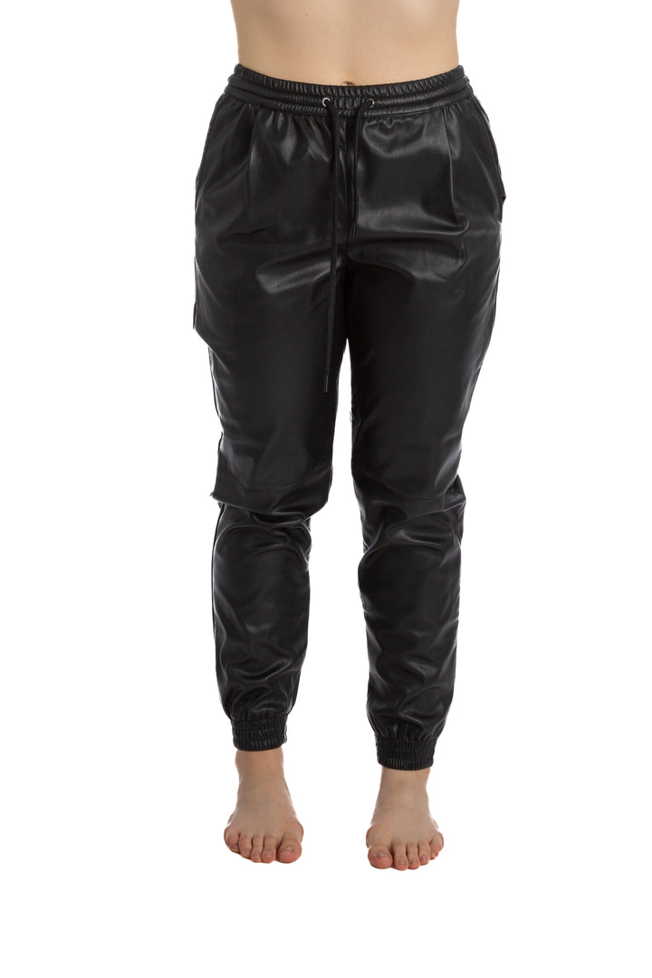 Pantalón Zara negro, vista frontal – ClosetRehab