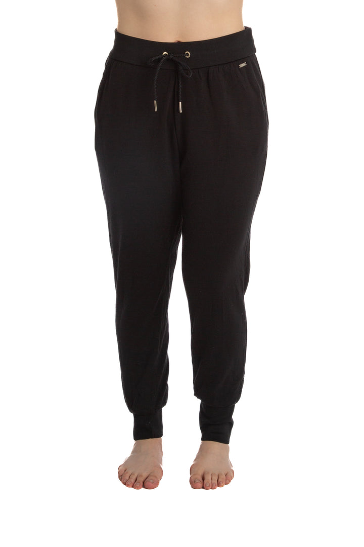 Pantalón Armani Exchange negro, vista frontal – ClosetRehab