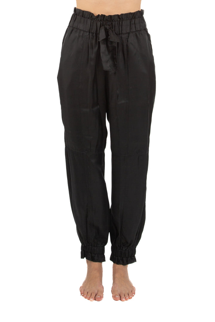 Pantalón Cinq à Sept negro, vista frontal – ClosetRehab