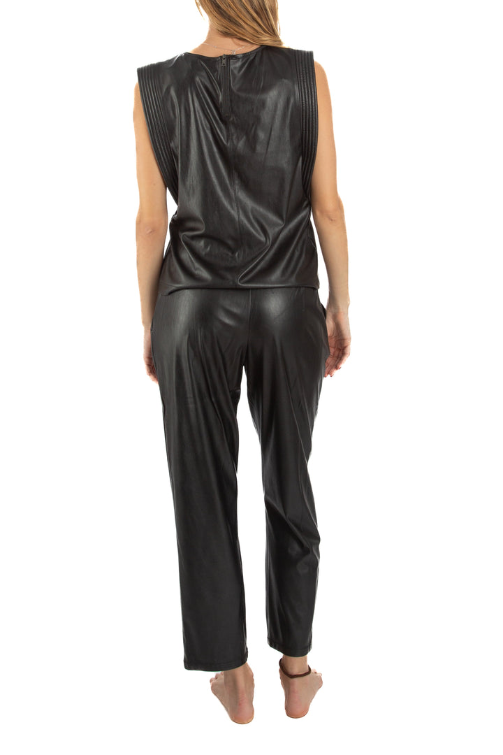 Conjunto BCBG Maxazria negro, vista lateral – ClosetRehab