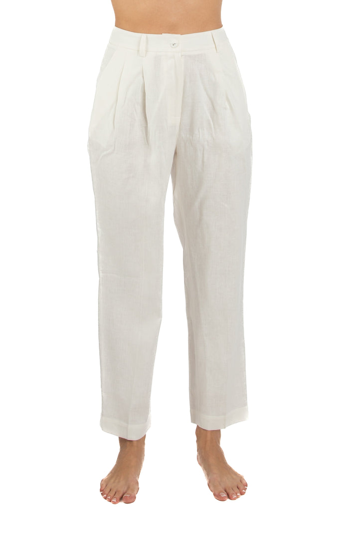 Pantalón BCBG Maxazria blanco, vista frontal – ClosetRehab