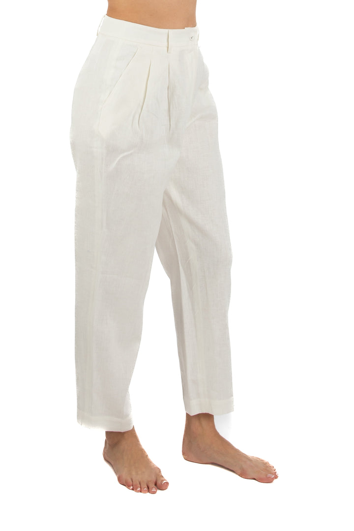 Pantalón BCBG Maxazria blanco, vista posterior – ClosetRehab