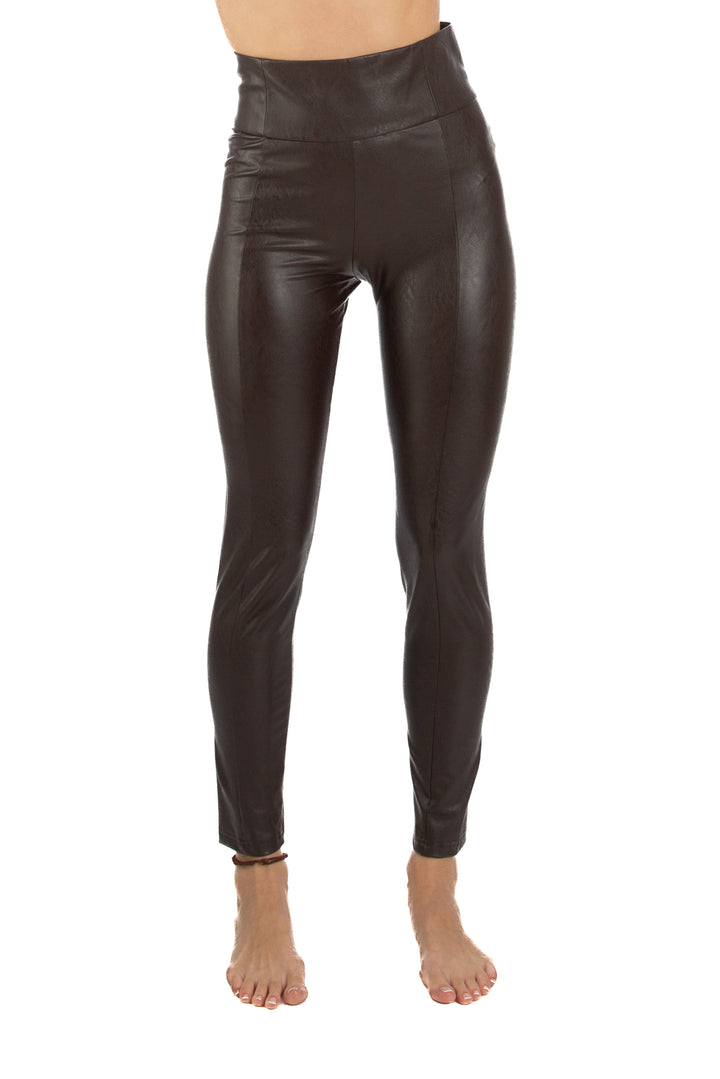 Pantalón BCBG Maxazria café, vista frontal – ClosetRehab