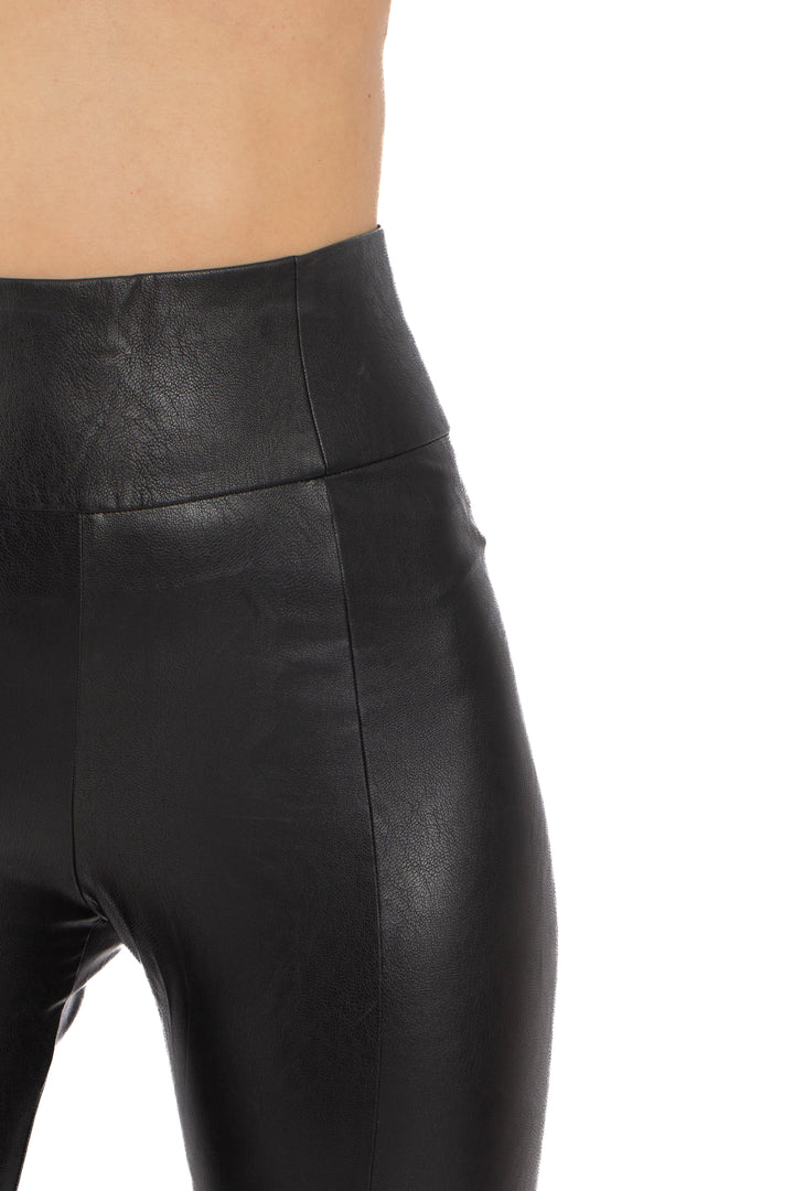 Pantalón BCBG Maxazria negro, detalle – ClosetRehab