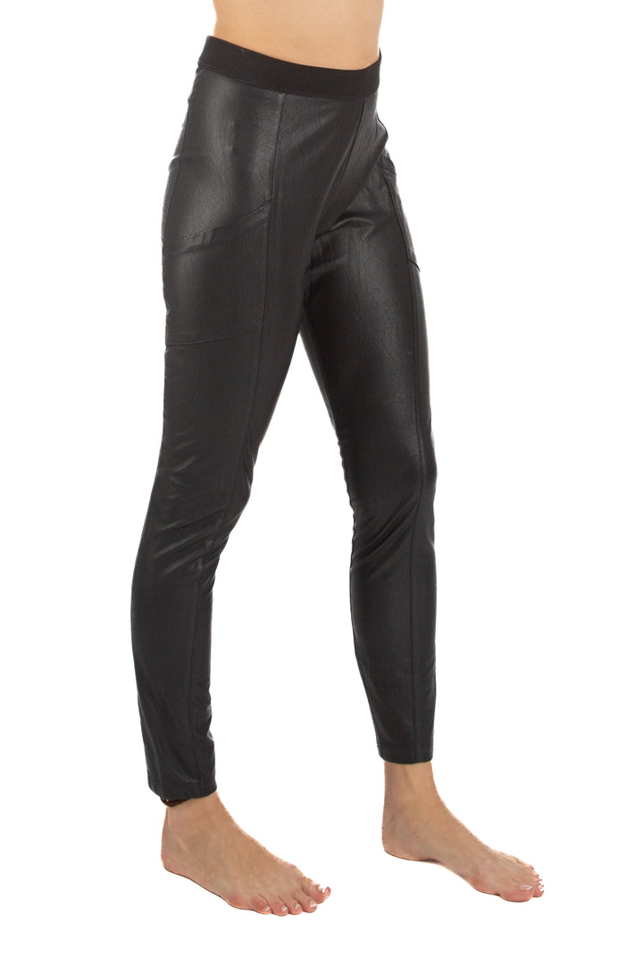Pantalón BCBG Maxazria negro, vista posterior – ClosetRehab