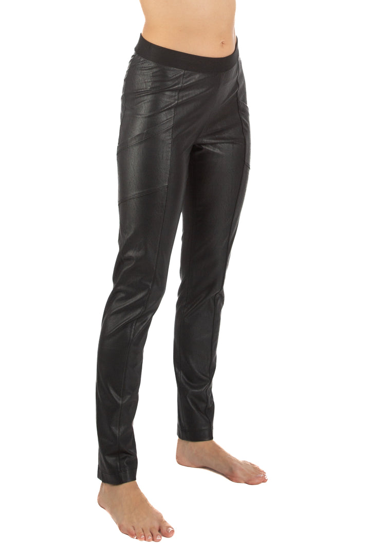 Pantalón BCBG Maxazria negro, vista posterior – ClosetRehab