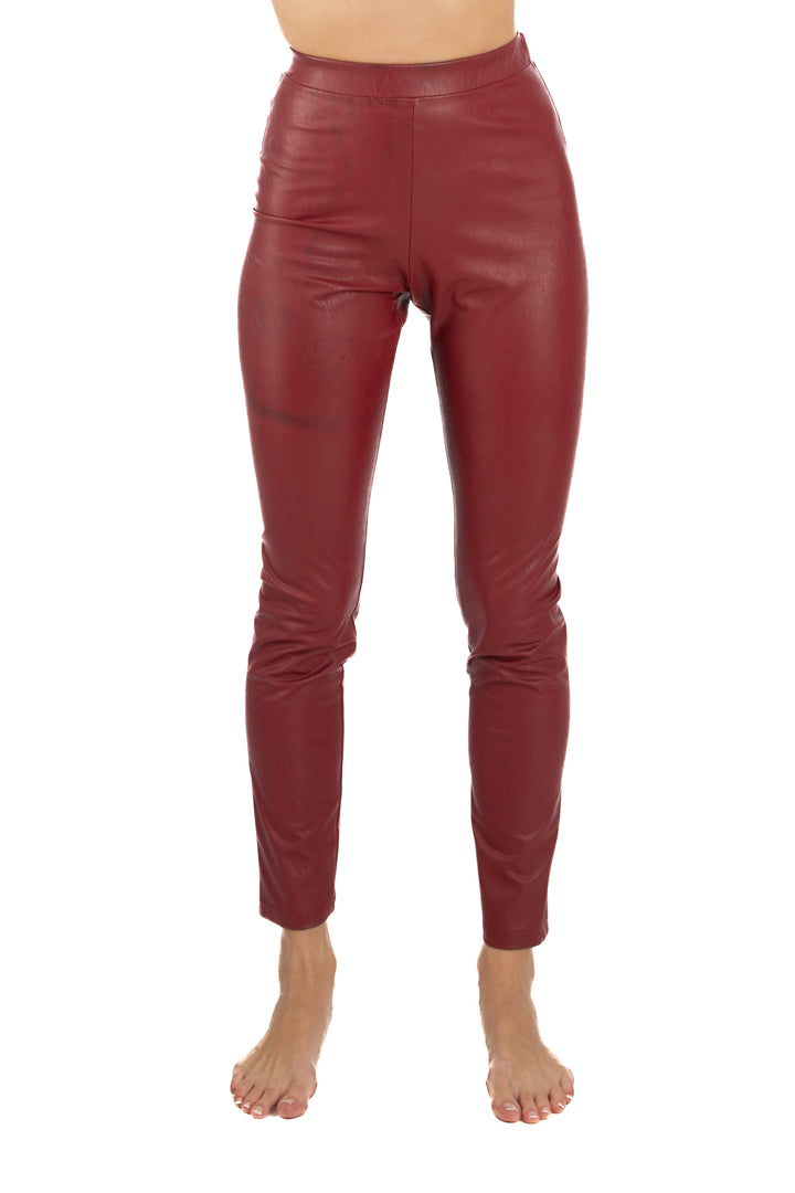 Pantalón BCBG Maxazria rojo, vista frontal – ClosetRehab