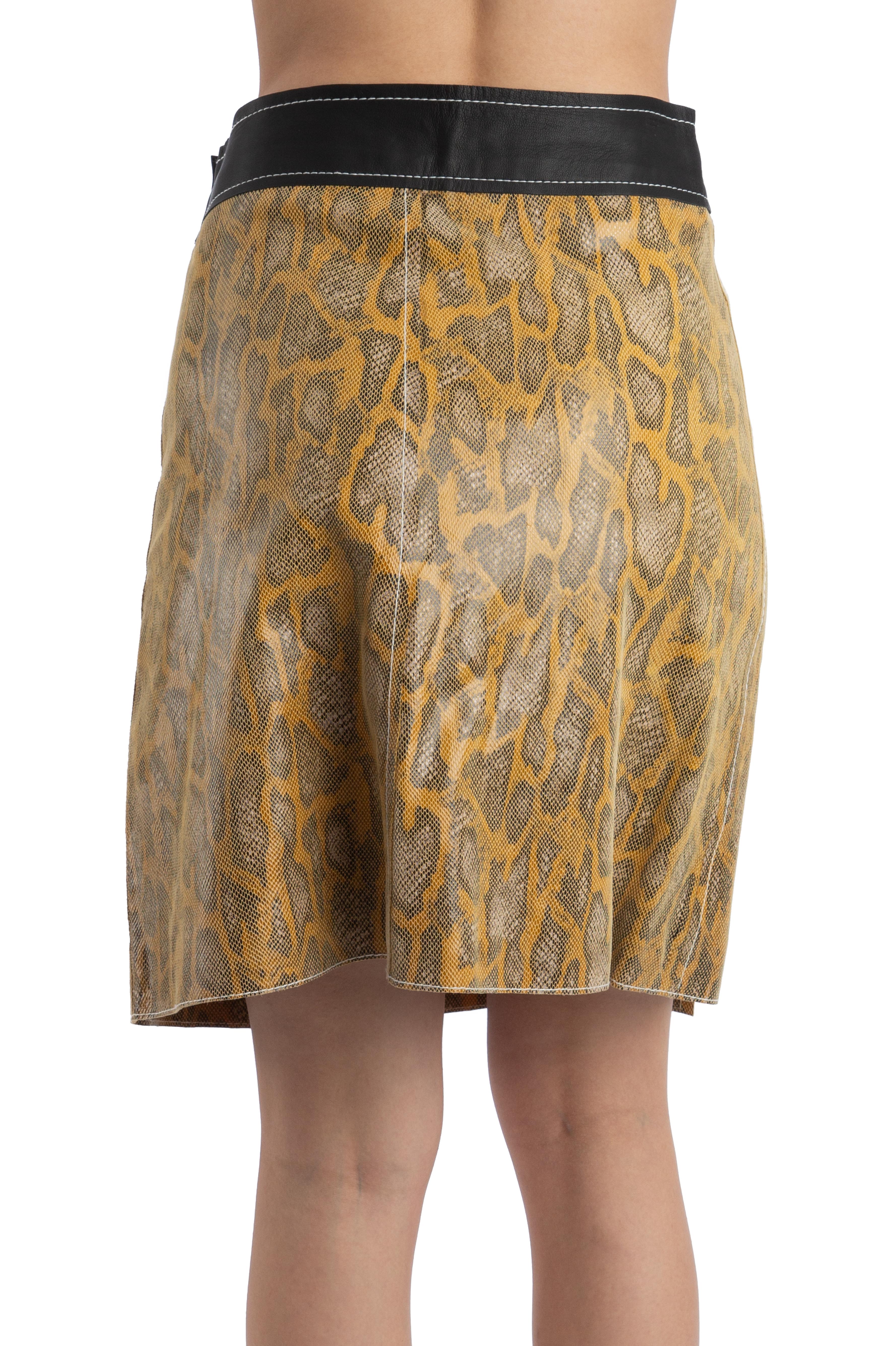 Stand Studio, Talla 36