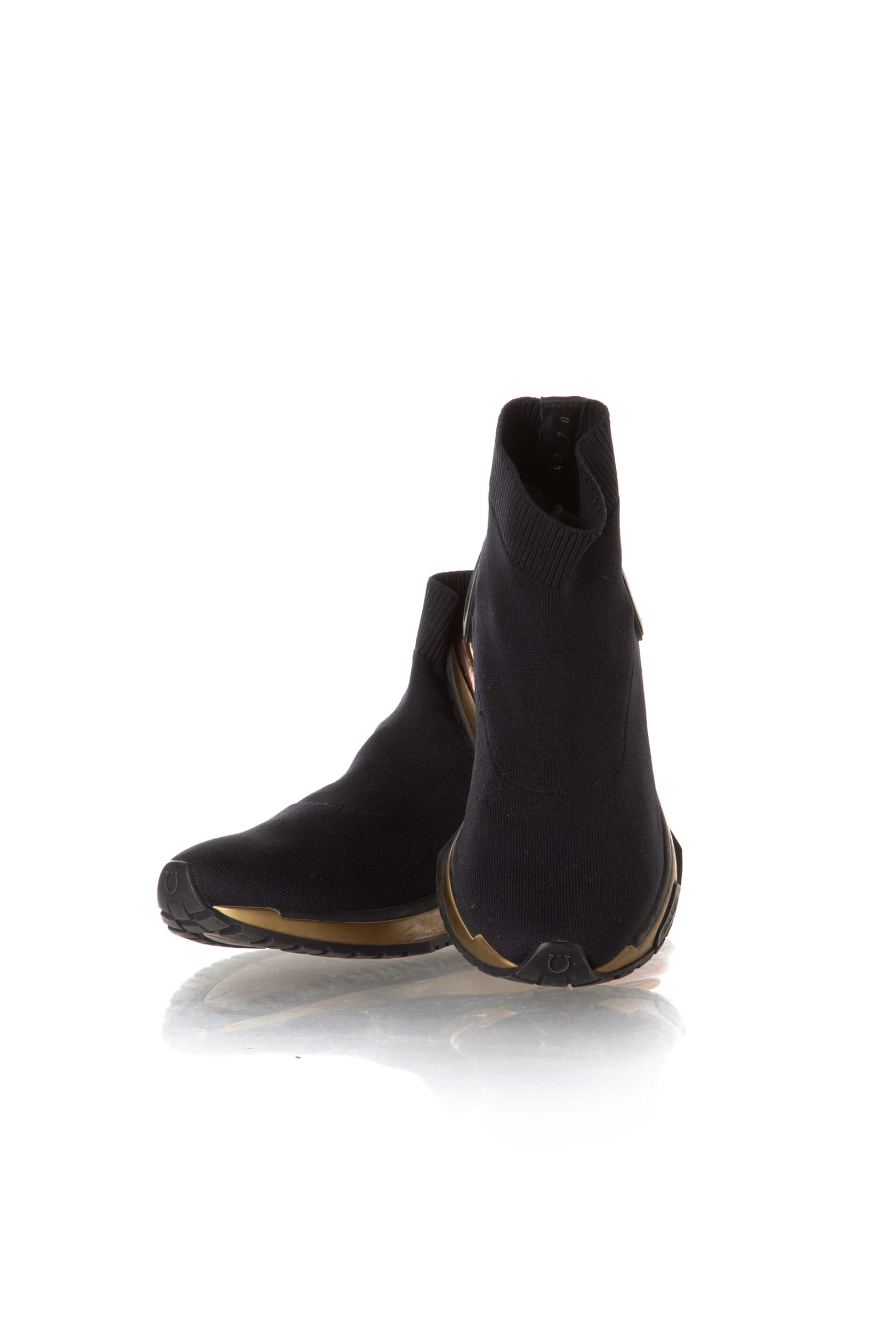 Salvatore Ferragamo, Talla 7