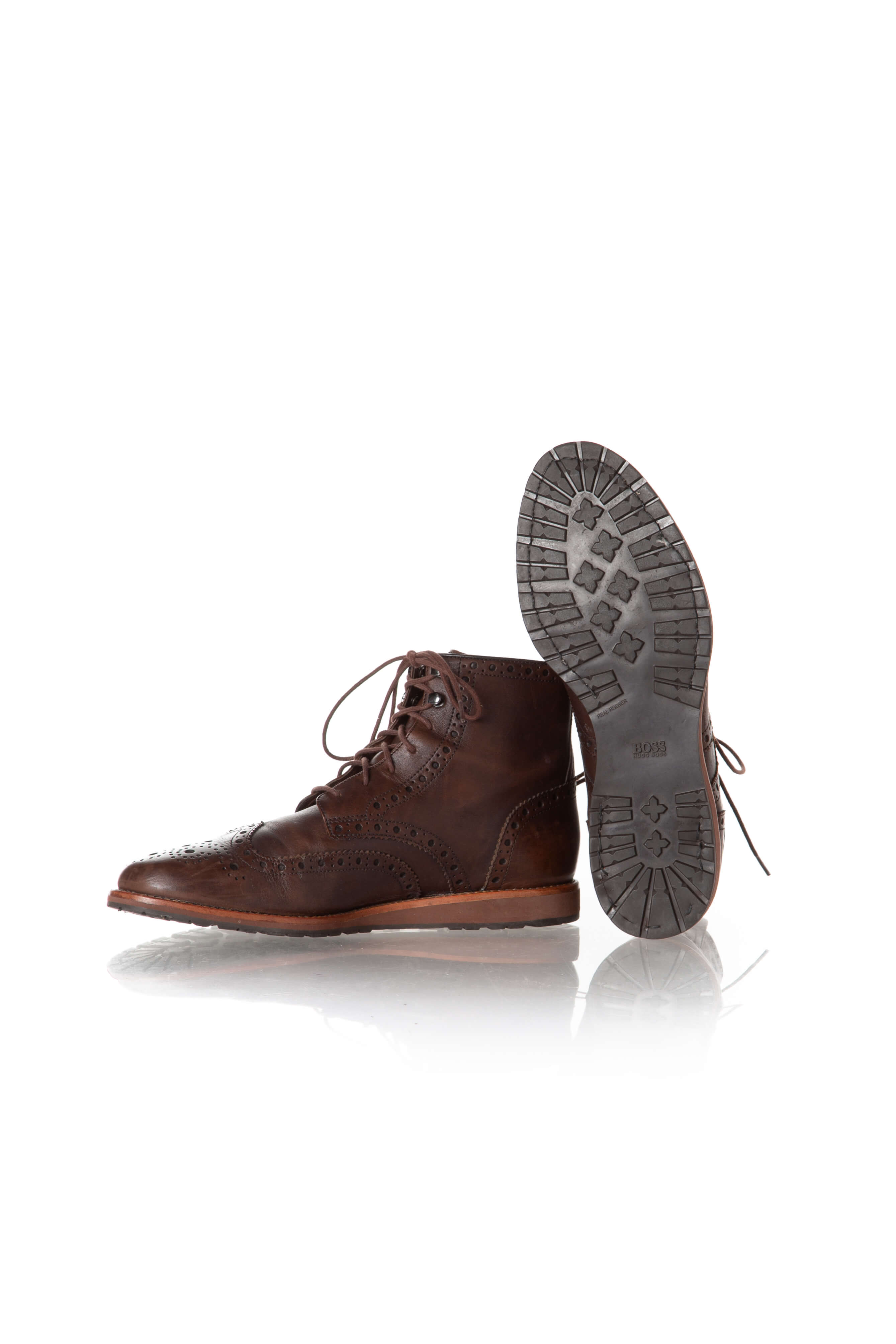 Boss, Talla 9