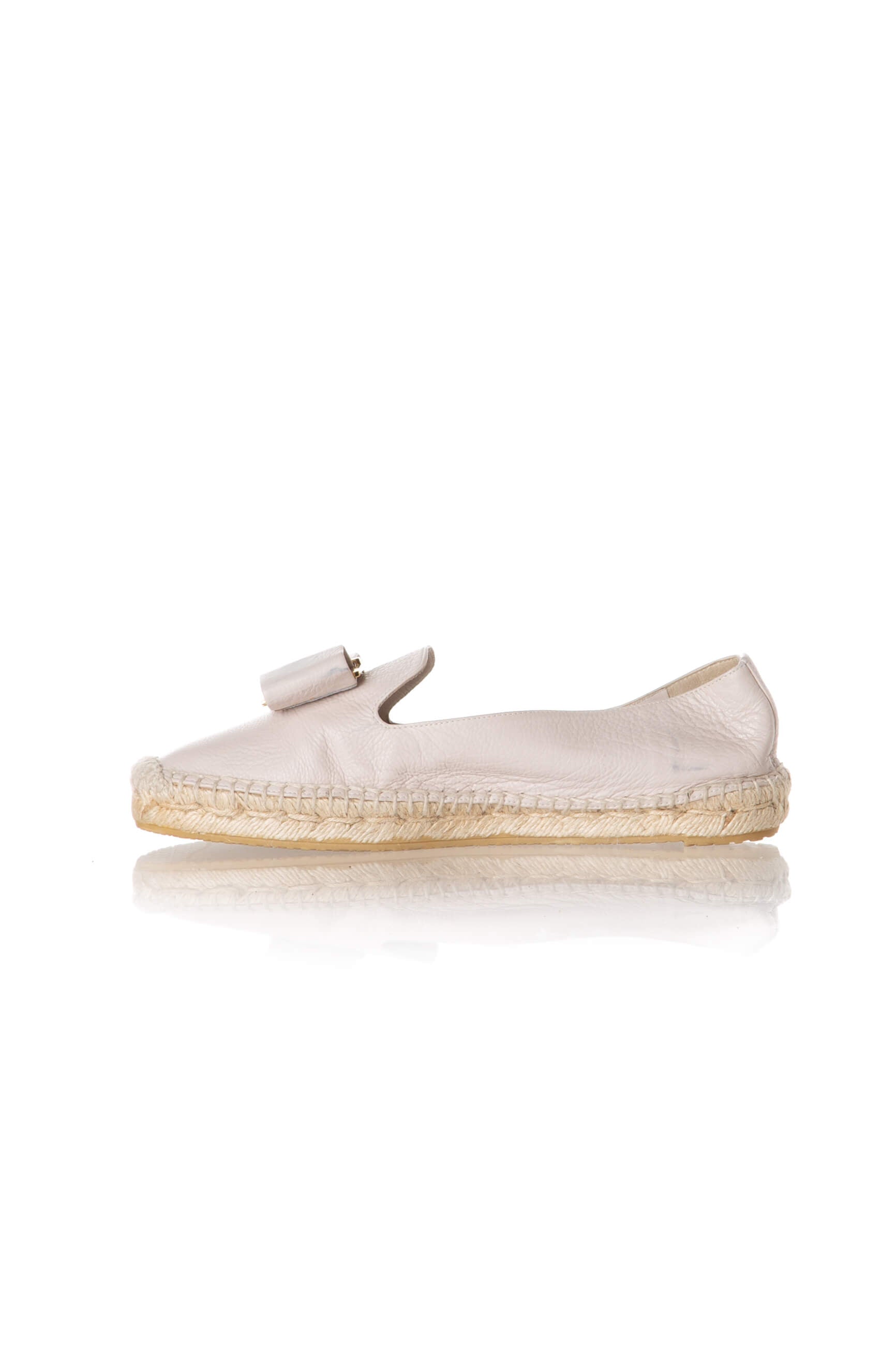 Salvatore Ferragamo, Talla 6.5
