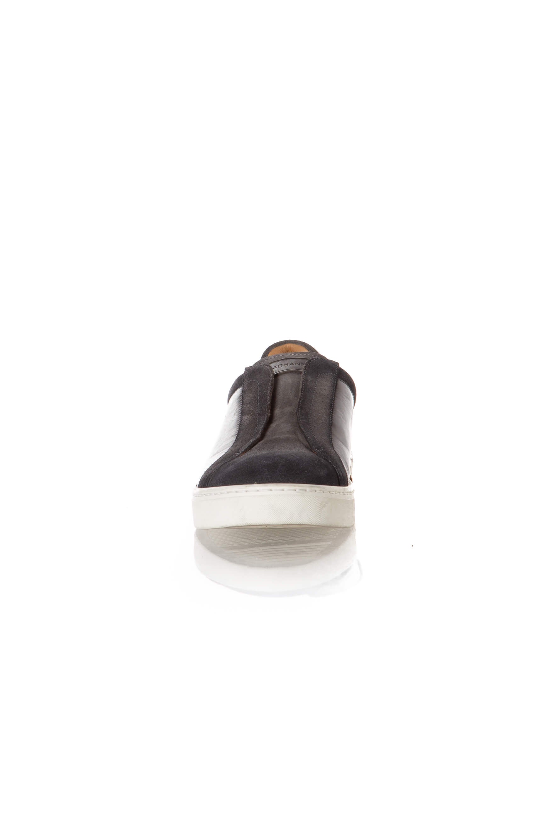 Magnanni, Talla 8